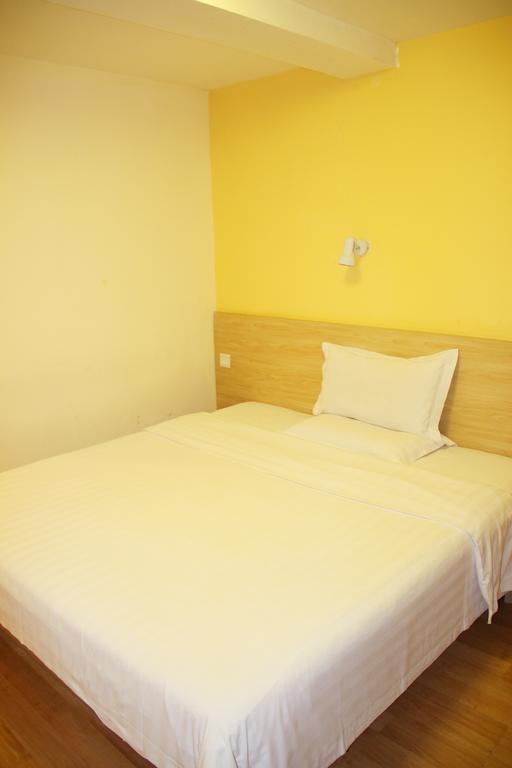 7Days Inn Wuhan Zongguan Oda fotoğraf